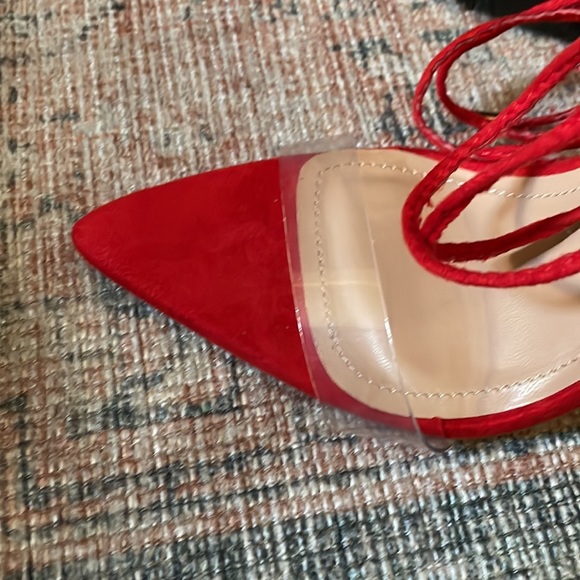 PRETTY LIL THING WRAP AROUND SANDAL🔥🔥 - Picture 4 of 6